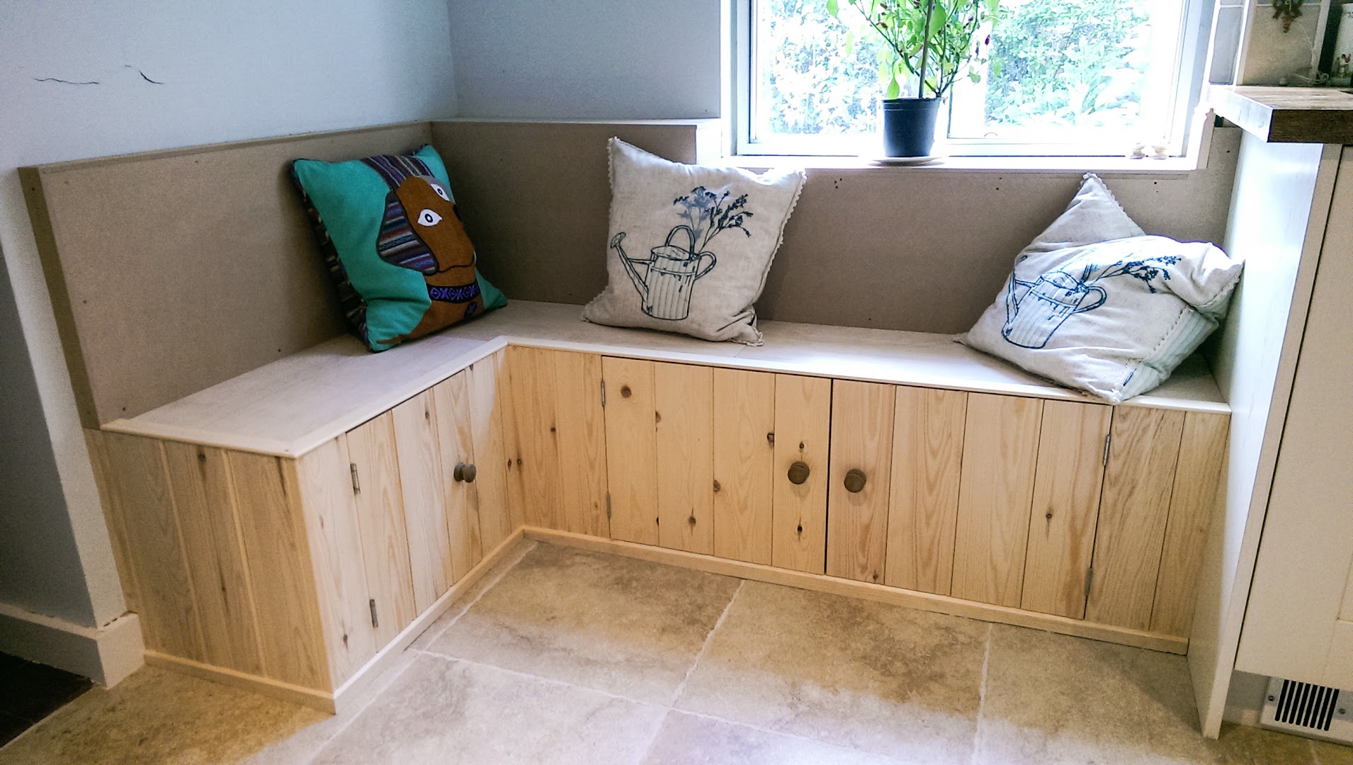 The Artisan Joiner — Photos 12