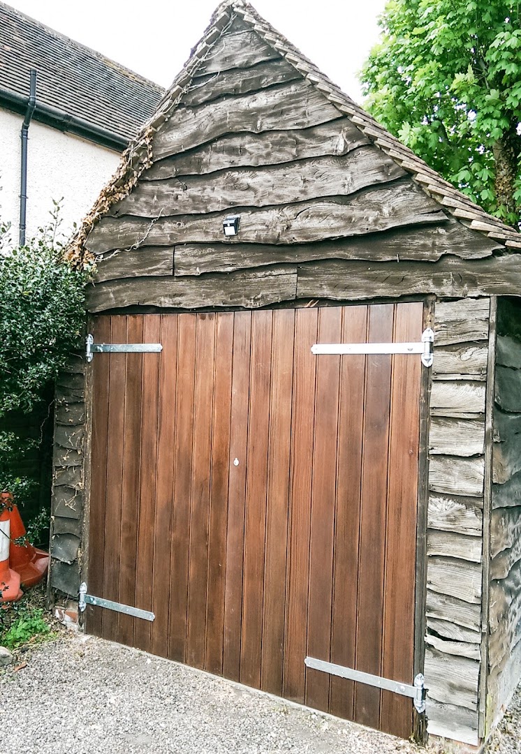 The Artisan Joiner — Photos 13